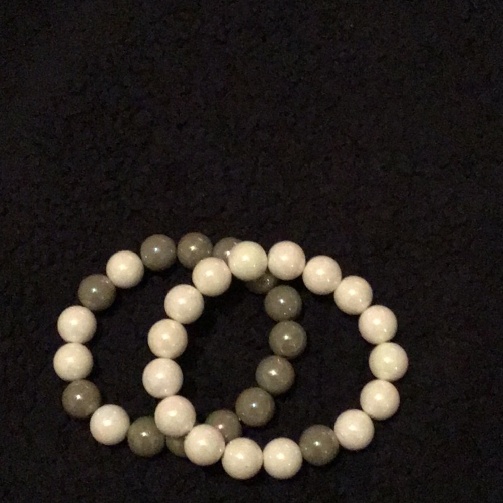 String bracelets - Picture 2 of 6